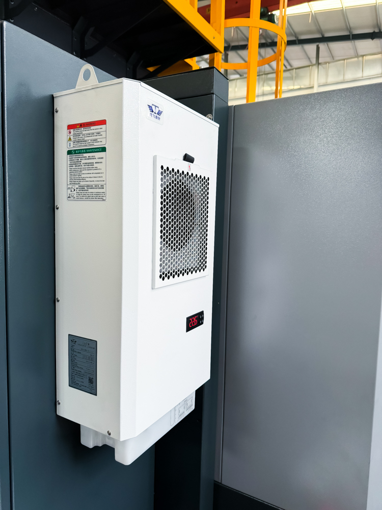 VG42 Köprü Tipi CNC Dik İşleme Merkezi