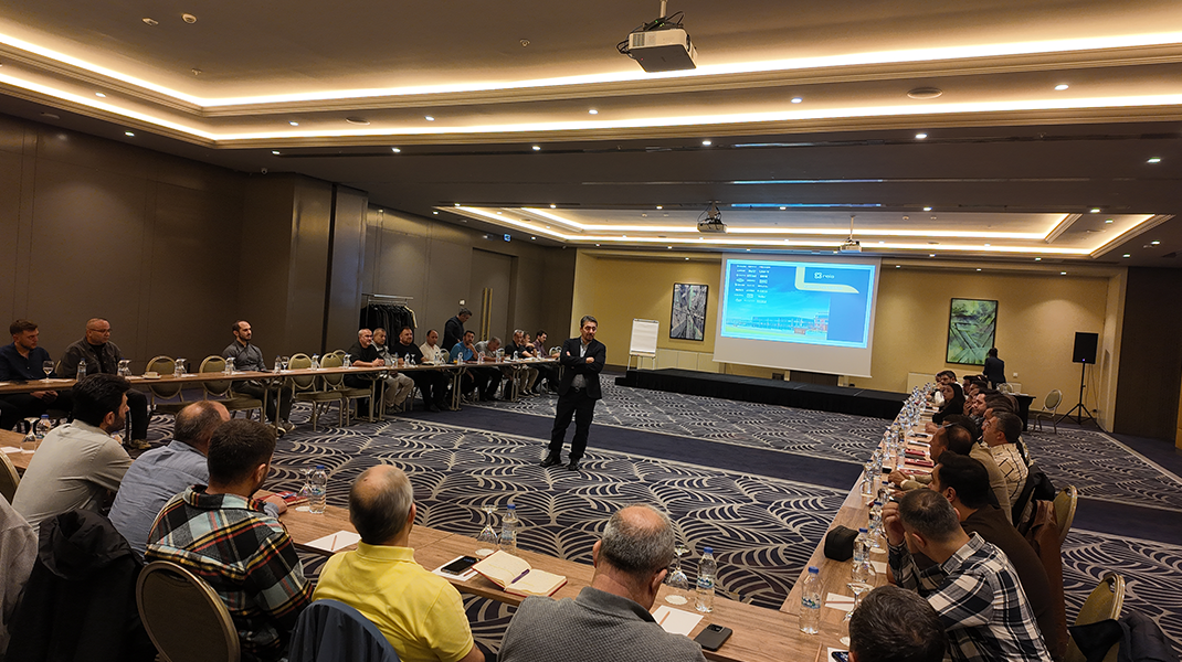 Reis Makina Ekipleri Gelecek Vizyonu İçin Bir Aray...