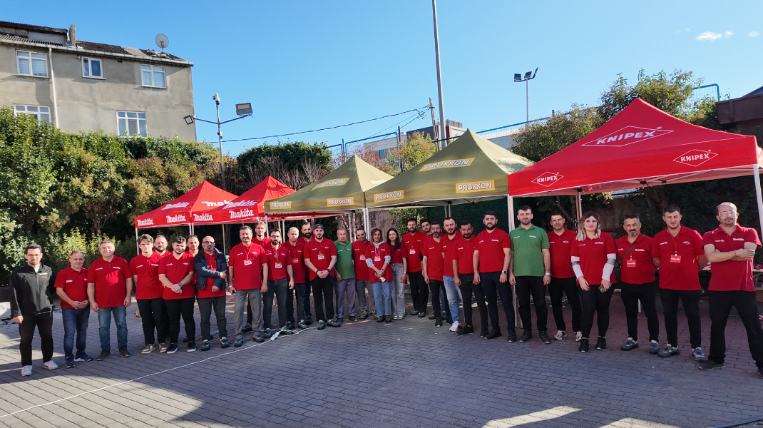 Reis Shop Bayileri Demo Eğitimlerinde Buluştu