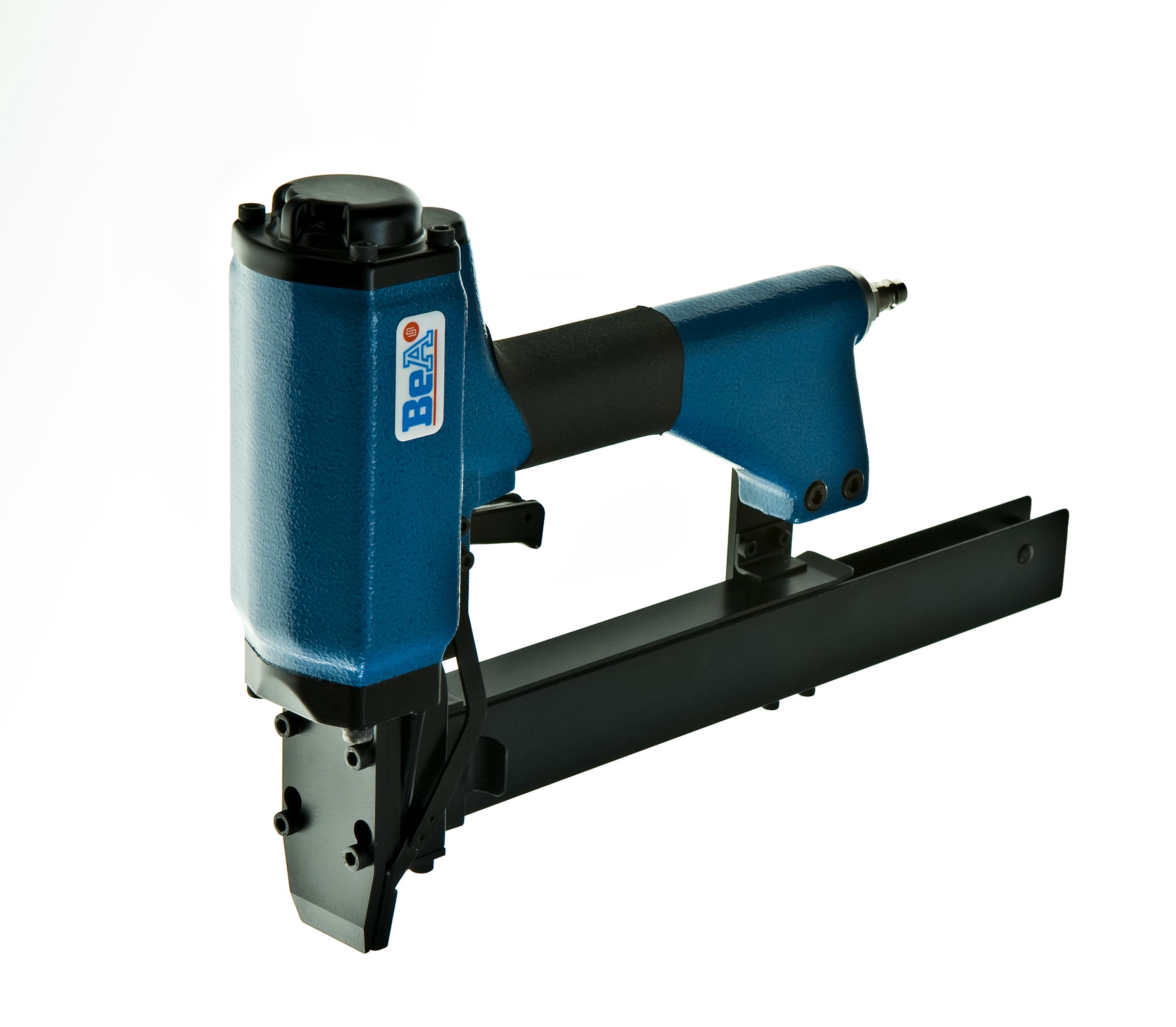 EN  -  BEA 140/38 - 153 DÖŞEME TABANCASI