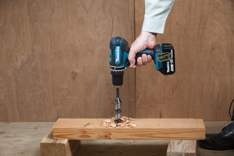 EN  -  MAKITA DHP482Z DARBELİ MATKAP VİDALAMA