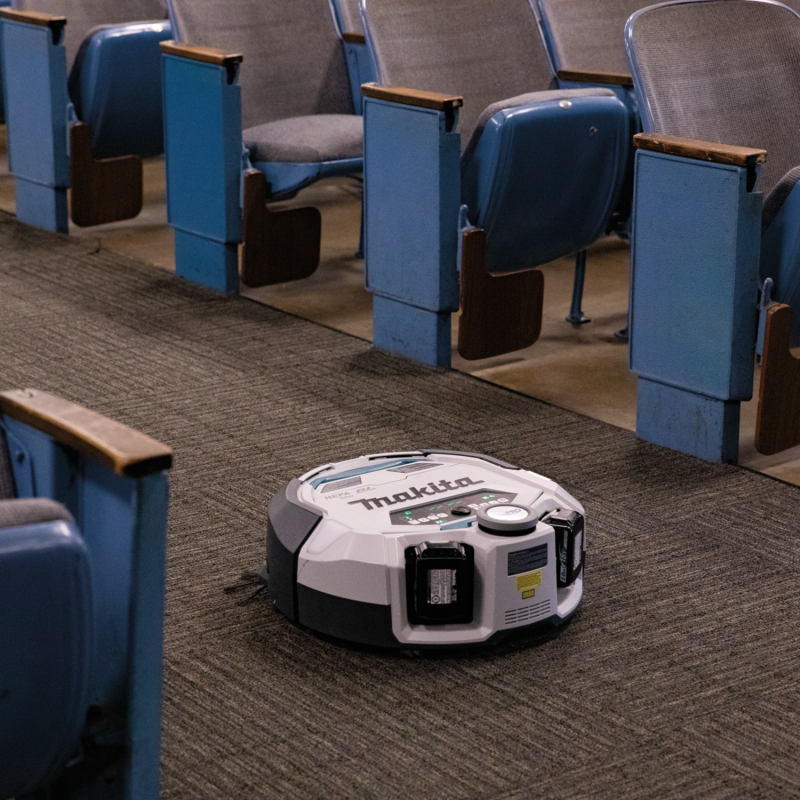 MAKITA DRC300 AKÜLÜ ROBOT ZEMİN SÜPÜRGESİ