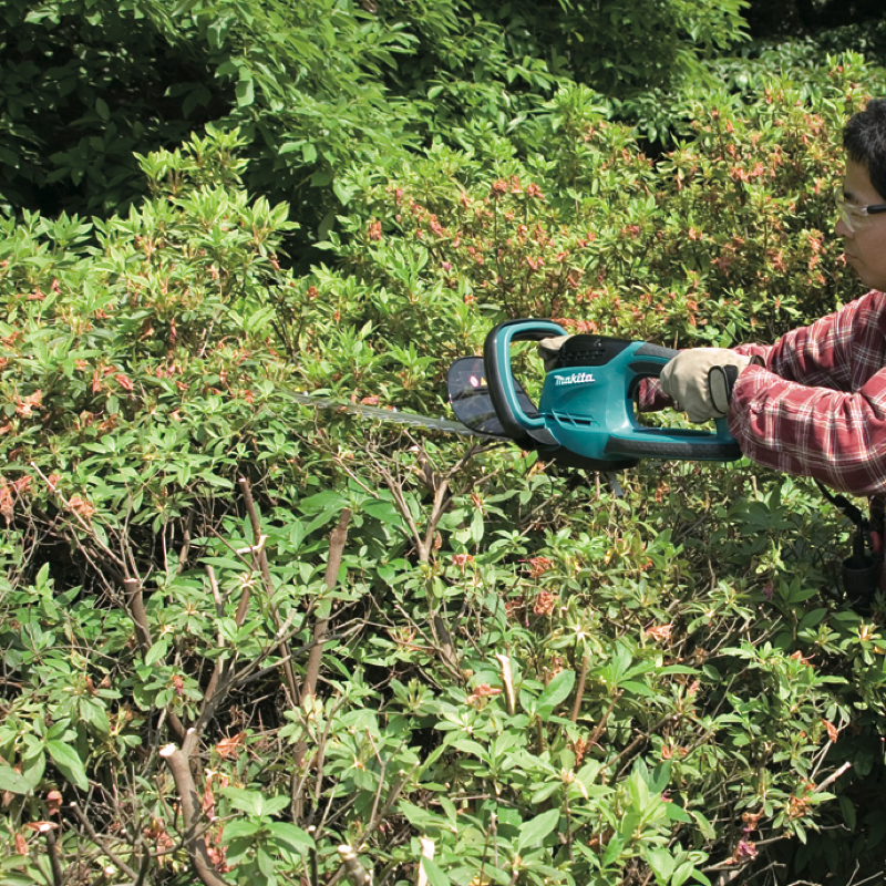 ELEKTRİKLİ ÇİT BUDAMA 670W