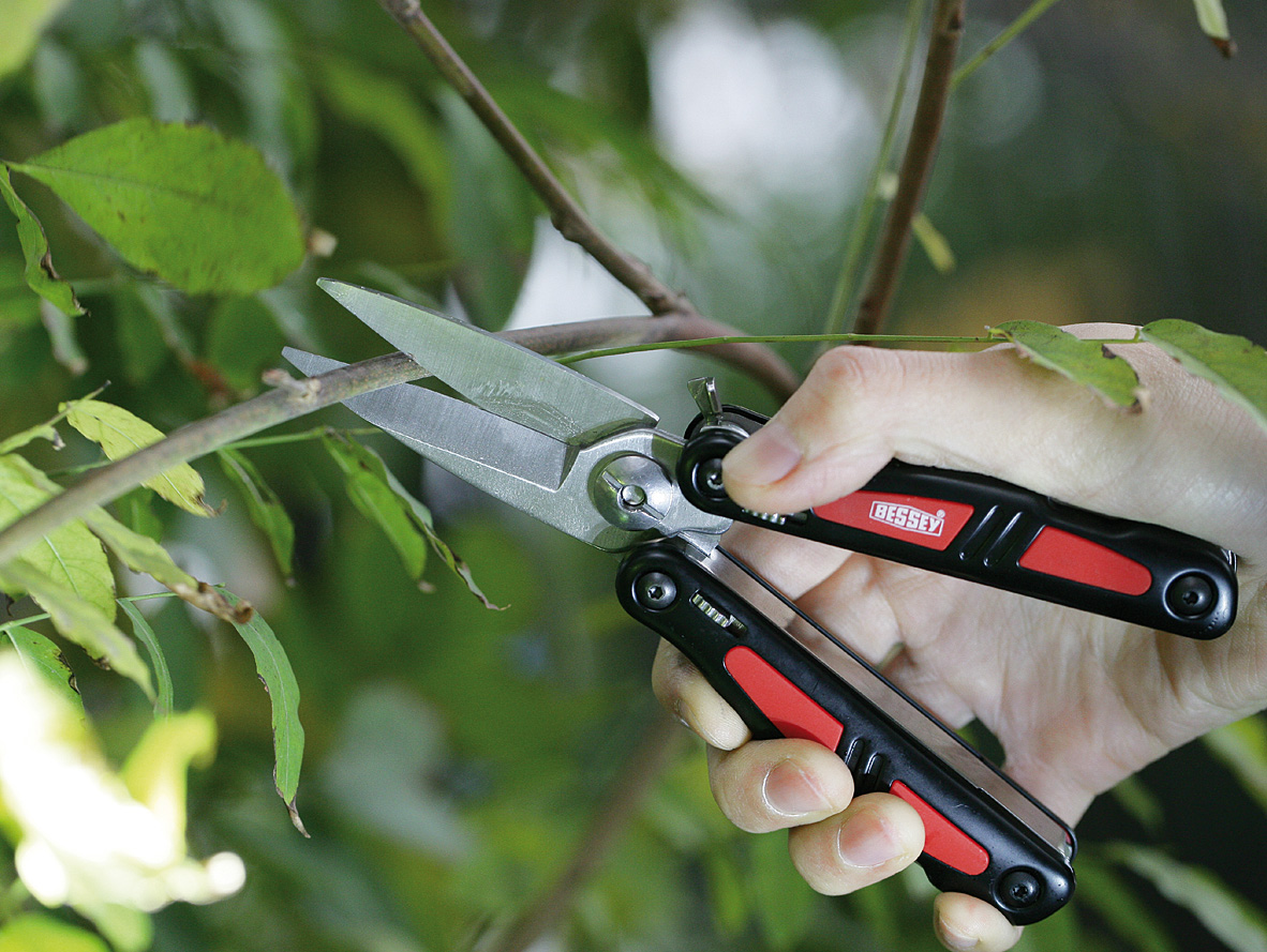 ÇOK AMAÇLI ÇAKI MAKASI