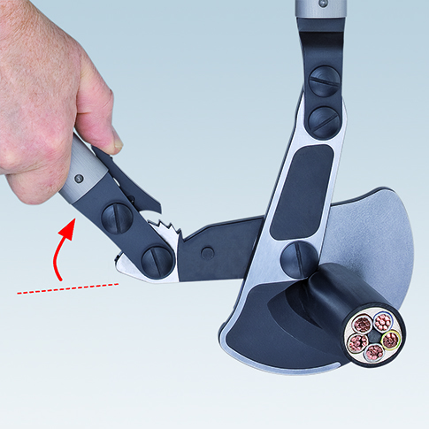 TELESKOPİK KOLLU CIRCIRLI KABLO MAKASI 570 - 770 mm