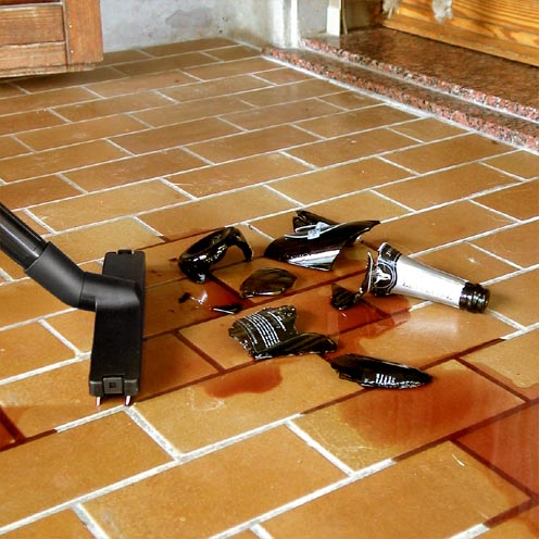 PROFESYONEL ISLAK KURU ELEKTRİKLİ SÜPÜRGE 2400W